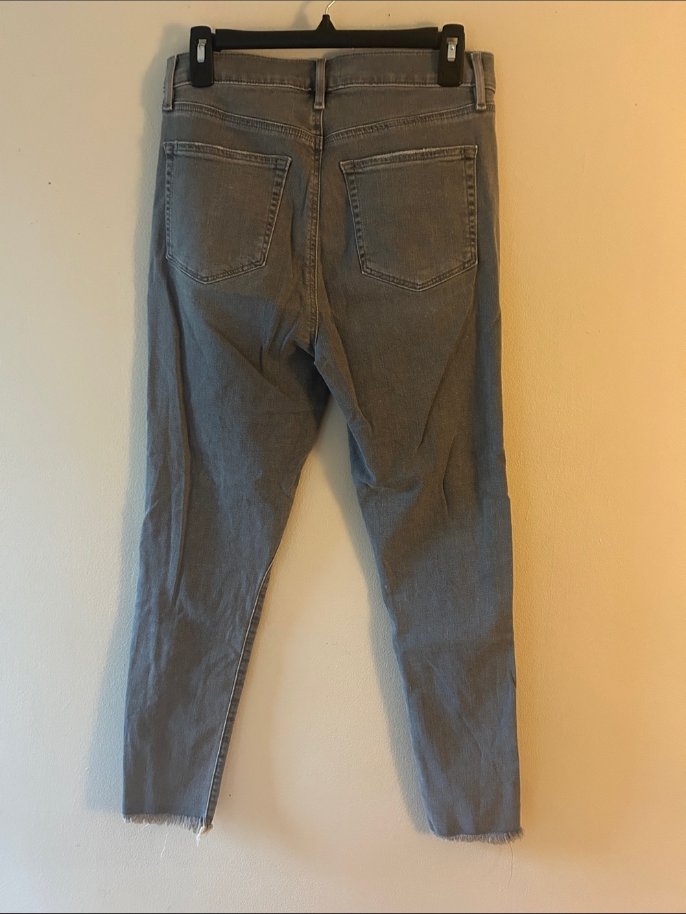 LOFT Gray Ankle Skinny Jeans - Picture 4 of 4